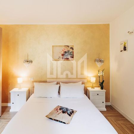 Gold Apartment Феррара Екстер'єр фото